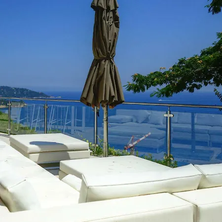 La Panoramique Villa *